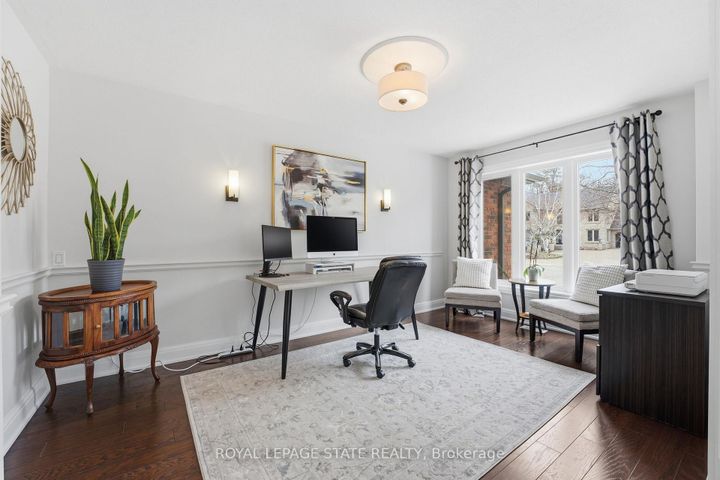 Photo 22 at 28 DEERVIEW Avenue, Ancaster, Hamilton