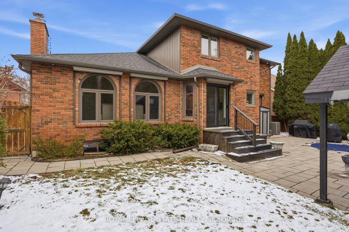 Photo 44 at 28 DEERVIEW Avenue, Ancaster, Hamilton
