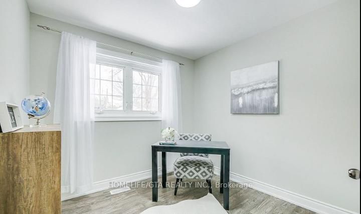 Photo 11 at 480 Valley Drive, WO West, Oakville