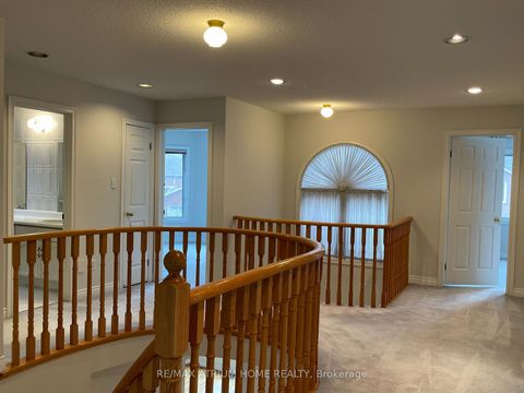 Photo 12 at 22 Lagani Avenue, Doncrest, Richmond Hill