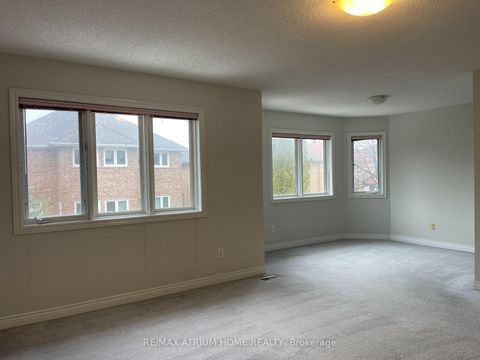 Photo 20 at 22 Lagani Avenue, Doncrest, Richmond Hill