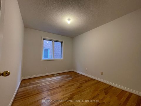 Photo 24 at 22 Lagani Avenue, Doncrest, Richmond Hill