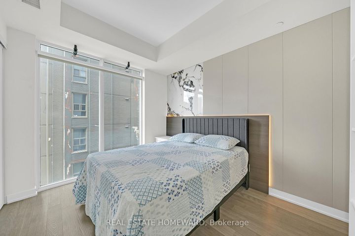 Photo 14 at 1607 - 17 Dundonald Street, Yonge Corridor, Toronto