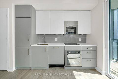 Photo 5 at 1607 - 17 Dundonald Street, Yonge Corridor, Toronto