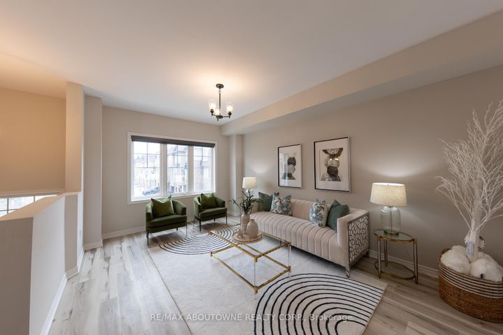 Photo 3 at 15 Barley Lane, Meadowlands, Hamilton