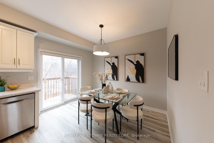 Photo 12 at 15 Barley Lane, Meadowlands, Hamilton