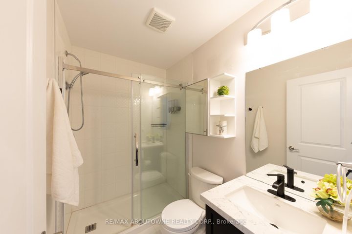 Photo 26 at 15 Barley Lane, Meadowlands, Hamilton