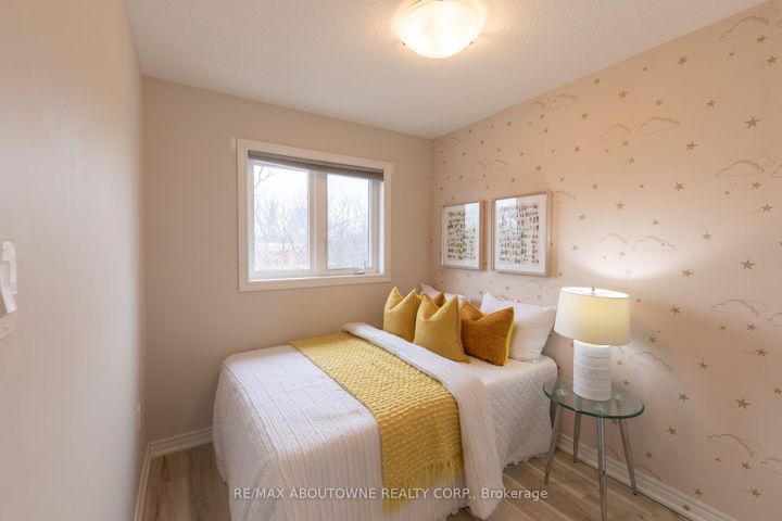 Photo 29 at 15 Barley Lane, Meadowlands, Hamilton