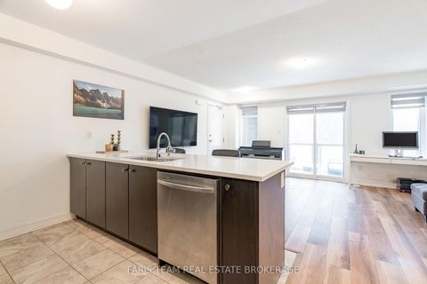 Photo 9 at 39 Appletree Lane, Shore, Barrie