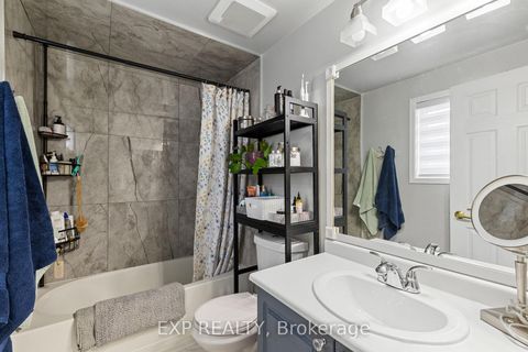 Photo 21 at 5 SUN KING Crescent, Shore, Barrie