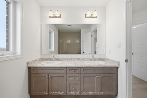 Photo 20 at 42 Vinewood Crescent, Rural Barrie Southeast, Barrie