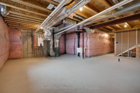 Photo 35 at 42 Vinewood Crescent, Rural Barrie Southeast, Barrie