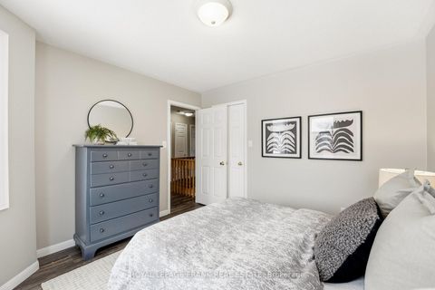 Photo 30 at 70 Weldrick Crescent, Bowmanville, Clarington