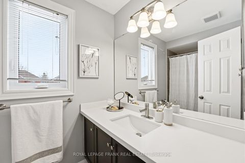 Photo 33 at 70 Weldrick Crescent, Bowmanville, Clarington