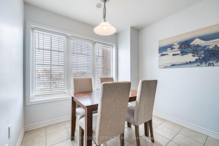 Photo 19 at 44 Bannister Crescent, Northwest Brampton, Brampton