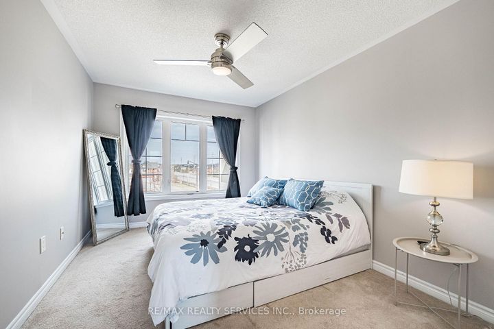 Photo 22 at 44 Bannister Crescent, Northwest Brampton, Brampton