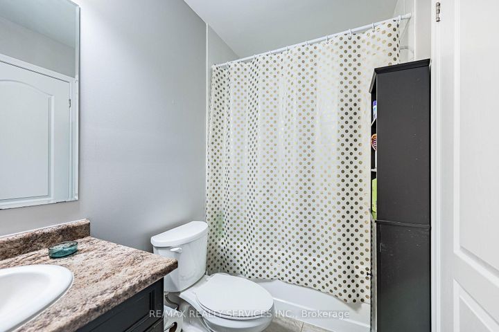 Photo 26 at 44 Bannister Crescent, Northwest Brampton, Brampton