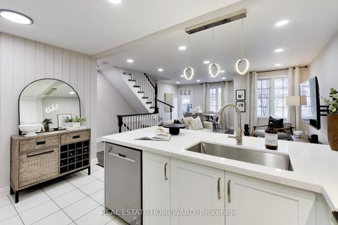 Photo 8 at B16 - 108 Finch Avenue W, Newtonbrook West, Toronto