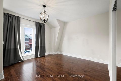 Photo 23 at 893 Dovercourt Road, Junction, Toronto