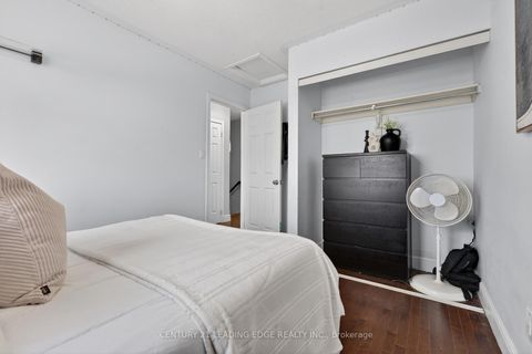 Photo 25 at 56 Ivory Court, Bowmanville, Clarington