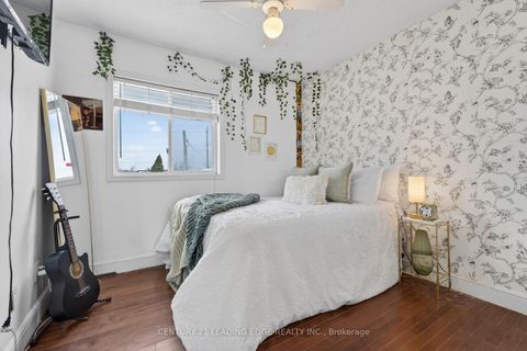 Photo 26 at 56 Ivory Court, Bowmanville, Clarington