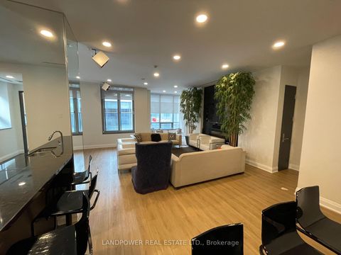 Photo 13 at 1501 - 21 Balmuto Street, Bay Street Corridor, Toronto