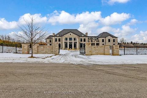 Photo 2 at 15 Eden Vale Drive, Rural King, King