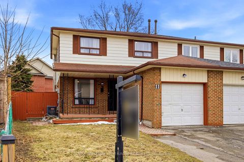 Photo 1 at 11 Pilot Street, West Hill, Toronto