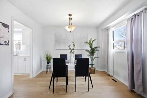 Photo 10 at 11 Pilot Street, West Hill, Toronto