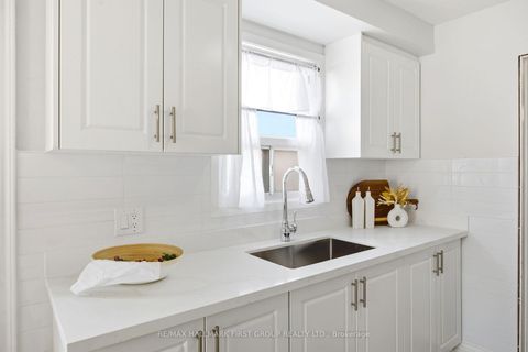 Photo 17 at 11 Pilot Street, West Hill, Toronto