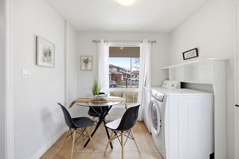 Photo 18 at 11 Pilot Street, West Hill, Toronto