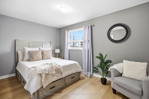 Photo 22 at 11 Pilot Street, West Hill, Toronto