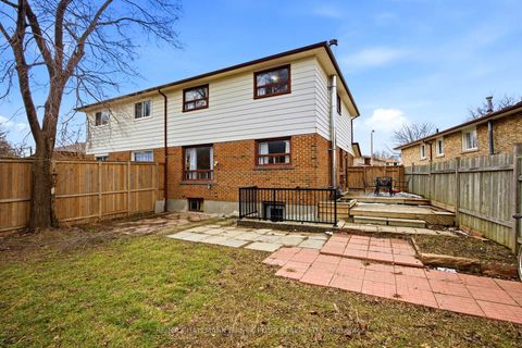 Photo 34 at 11 Pilot Street, West Hill, Toronto