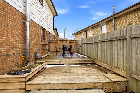 Photo 36 at 11 Pilot Street, West Hill, Toronto