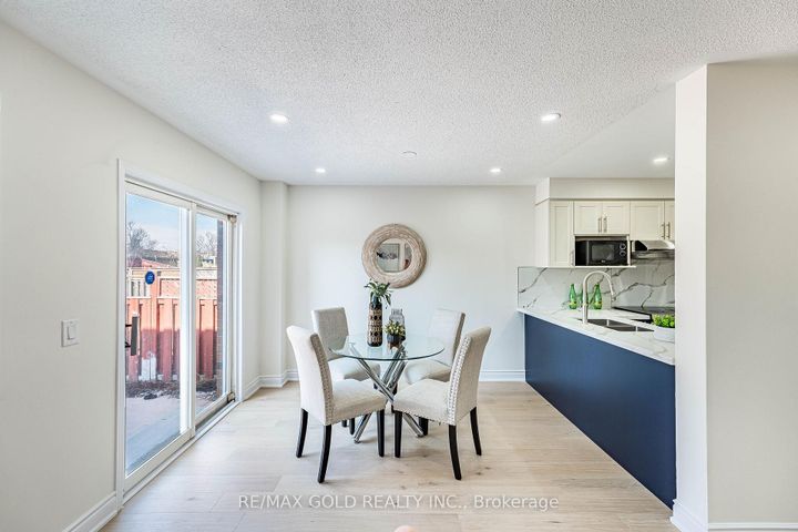 Photo 9 at 110 Sandyshores Drive, Wellington, Brampton