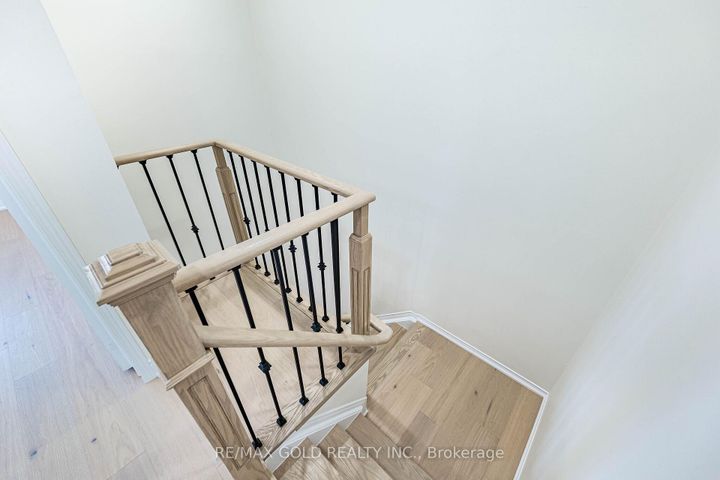 Photo 30 at 110 Sandyshores Drive, Wellington, Brampton