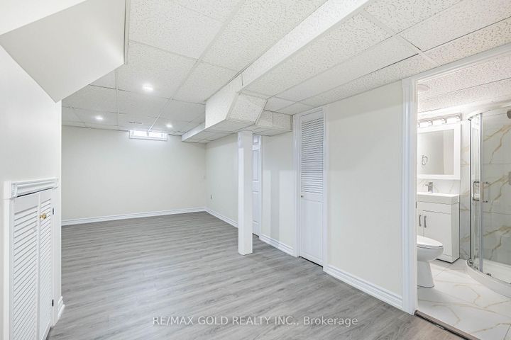 Photo 32 at 110 Sandyshores Drive, Wellington, Brampton