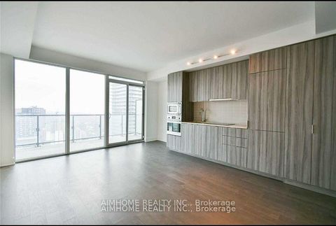 Photo 4 at 3501 - 955 Bay Street, Bay Street Corridor, Toronto