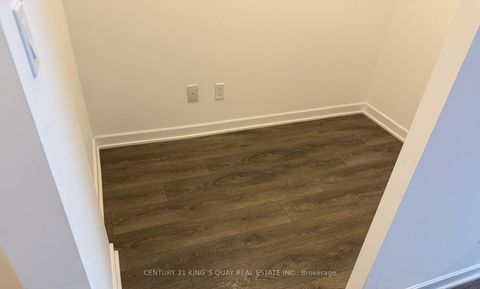 Photo 11 at 811 - 38 Forest Manor Road, Henry Farm, Toronto