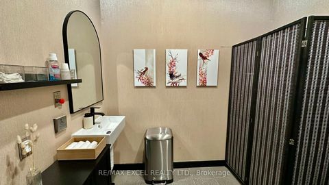 Photo 9 at 3 - 56 Forest Manor Drive, Henry Farm, Toronto