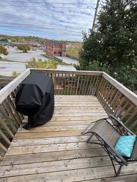 Photo 5 at 77 Lancaster Court, Keswick South, Georgina