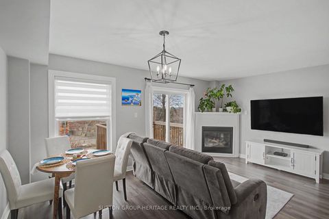 Photo 6 at 77 Lancaster Court, Keswick South, Georgina