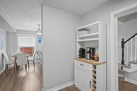 Photo 7 at 77 Lancaster Court, Keswick South, Georgina