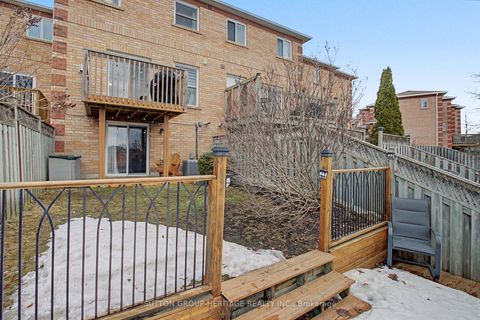 Photo 21 at 77 Lancaster Court, Keswick South, Georgina