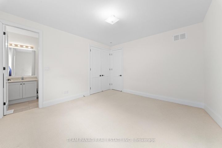 Photo 26 at 25 Trail Rider Drive, Toronto Gore Rural Estate, Brampton