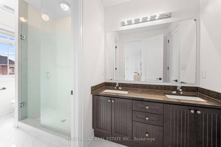 Photo 30 at 25 Trail Rider Drive, Toronto Gore Rural Estate, Brampton