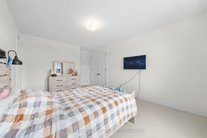 Photo 32 at 25 Trail Rider Drive, Toronto Gore Rural Estate, Brampton