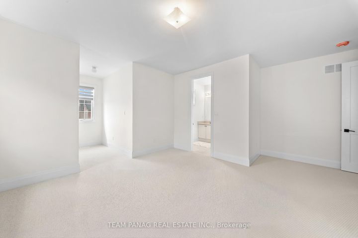 Photo 34 at 25 Trail Rider Drive, Toronto Gore Rural Estate, Brampton