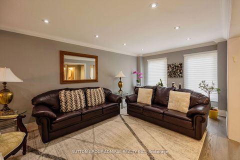 Photo 5 at 1 Regent Street, Mill Pond, Richmond Hill