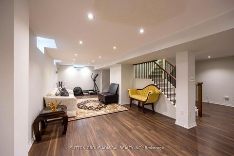 Photo 33 at 1 Regent Street, Mill Pond, Richmond Hill